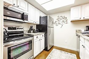 Shadow Ridge by All Seasons Resort Lodging