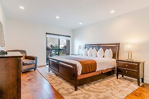 Shadow Ridge by All Seasons Resort Lodging