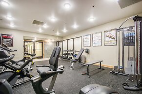 Shadow Ridge by All Seasons Resort Lodging