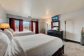 Shadow Ridge by All Seasons Resort Lodging