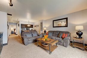 Shadow Ridge by All Seasons Resort Lodging