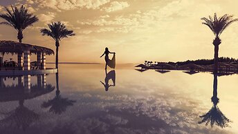 JAZ Elite Casa Del Mar Beach