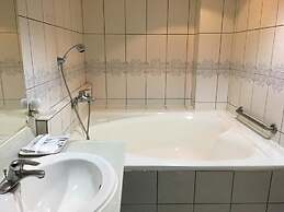 Eastern Beauty Hotel