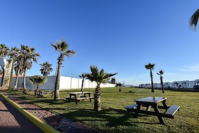 Quinta Pacifica Beachfront Villas