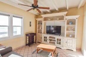 Quinta Pacifica Beachfront Villas