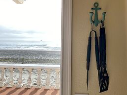 Quinta Pacifica Beachfront Villas