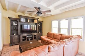 Quinta Pacifica Beachfront Villas