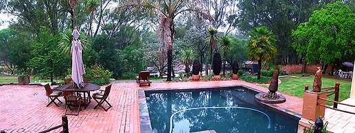 Twin Waters Guest House