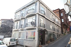 Basileus Hotel