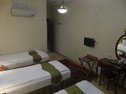 Basileus Hotel