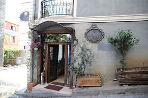 Basileus Hotel
