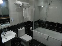 Basileus Hotel