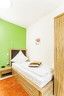 Hotel Maxis