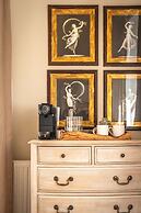 The Black Lion, Long Melford