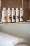 The Black Lion, Long Melford