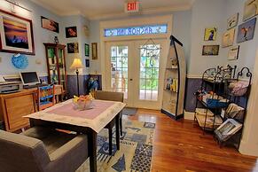 Anchor Inn NSB Bed & Breakfast