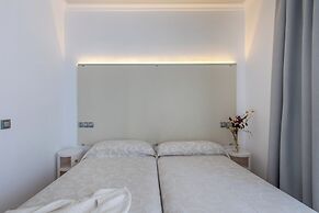 Apartamentos Senabre Palais