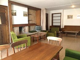 Apartamentos La Nogalera