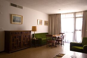 Apartamentos La Nogalera