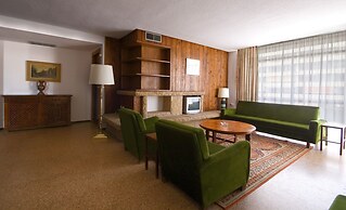 Apartamentos La Nogalera