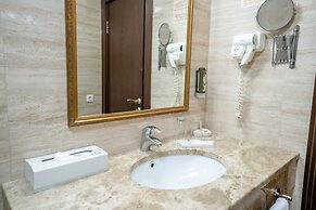 Attache Hotel