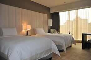 Royal International Hotel