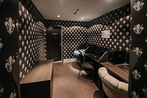 La Prima Fashion Hotel