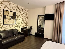 Catone District Hotel