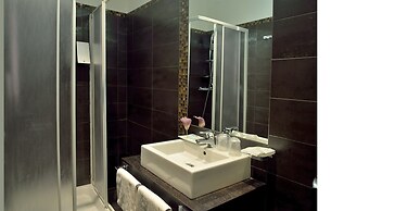 Catone District Hotel