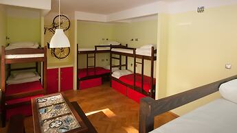 ApartHostel Helvetia