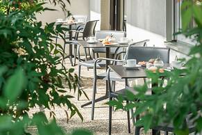 Viavelo Hotel