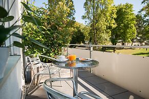 Viavelo Hotel