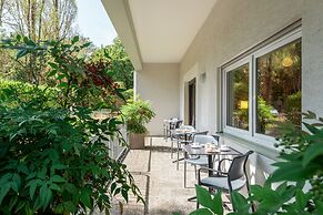 Viavelo Hotel