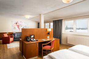KUHOTEL Steinplatte, Trademark Collection by Wyndham
