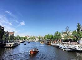 Facade Hotel Amsterdam