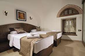 Kanuni Kervansaray Historical Hotel