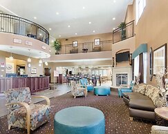 Comfort Suites Topeka Northwest