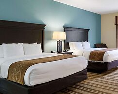Comfort Suites Topeka Northwest