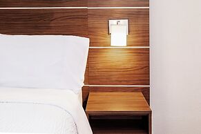 Holiday Inn Express & Suites Del Rio by IHG