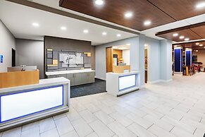 Holiday Inn Express & Suites Del Rio by IHG