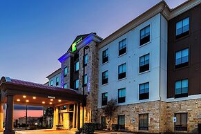Holiday Inn Express & Suites Del Rio by IHG