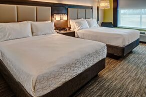 Holiday Inn Express Hotel & Suites Jackson NE by IHG