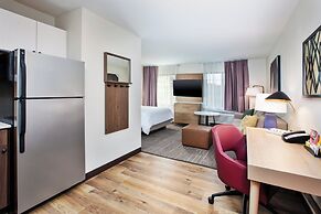 Staybridge Suites Omaha 80th And Dodge by IHG