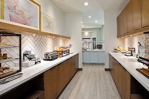 Staybridge Suites Omaha 80th And Dodge by IHG