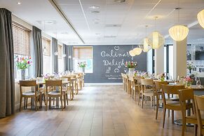 Holiday Inn Express Amsterdam - Schiphol by IHG