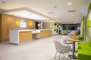 Holiday Inn Express Amsterdam - Schiphol by IHG