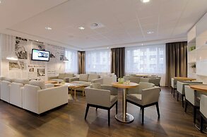 Holiday Inn Express Amsterdam - Schiphol by IHG