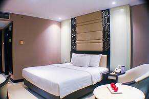 Grand Arkenso Parkview Hotel