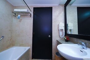 Grand Arkenso Parkview Hotel