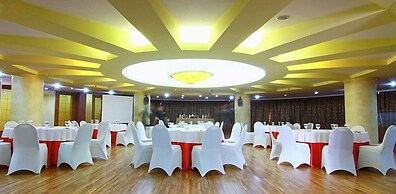 Grand Arkenso Parkview Hotel